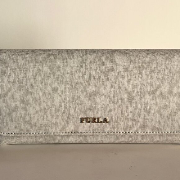 Brand new with tags Furla extra large bifold wallet in opale leather - Picture 3 of 5